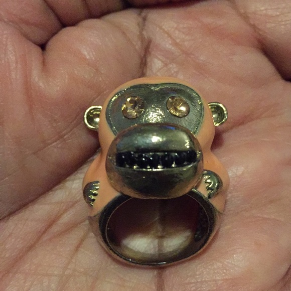 Pink-peachy monkey ring - Picture 2 of 5